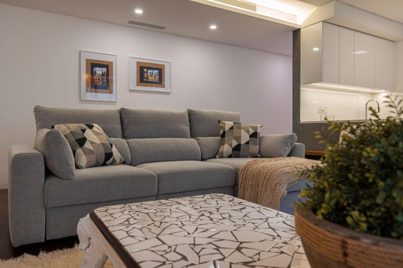Touch Of Class 2Bdr Apartment By Lovelystay Cascais Luaran gambar