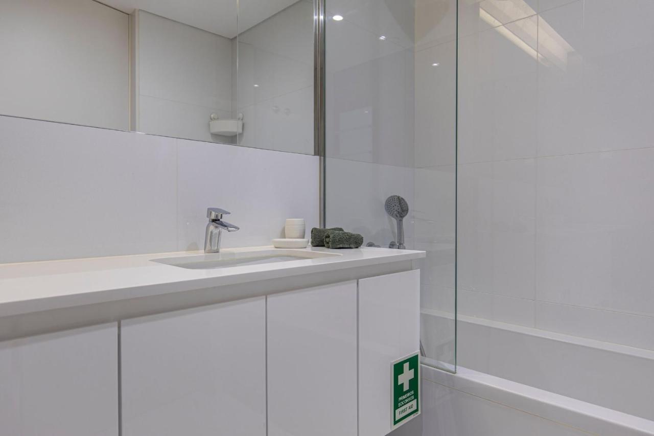 Touch Of Class 2Bdr Apartment By Lovelystay Cascais Luaran gambar