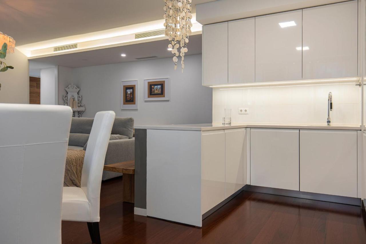 Touch Of Class 2Bdr Apartment By Lovelystay Cascais Luaran gambar