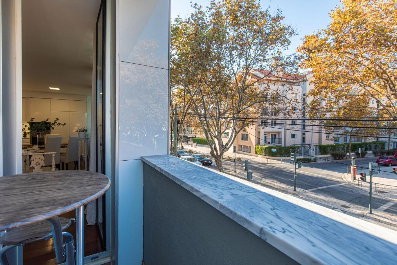 Touch Of Class 2Bdr Apartment By Lovelystay Cascais Luaran gambar
